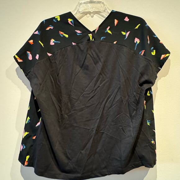Bimba Y Lola graphic oversized v-neck blouse in size small - Picture 6 of 6